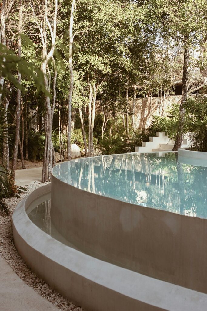 6 Benefits Of A Small Backyard Plunge Pool? Lets Dive Deep